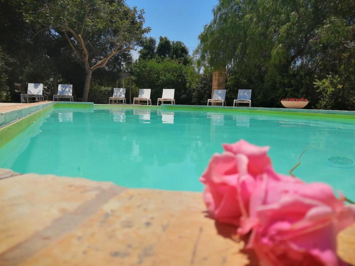 Masseria Pugliese Farm 오스투니 외부 사진