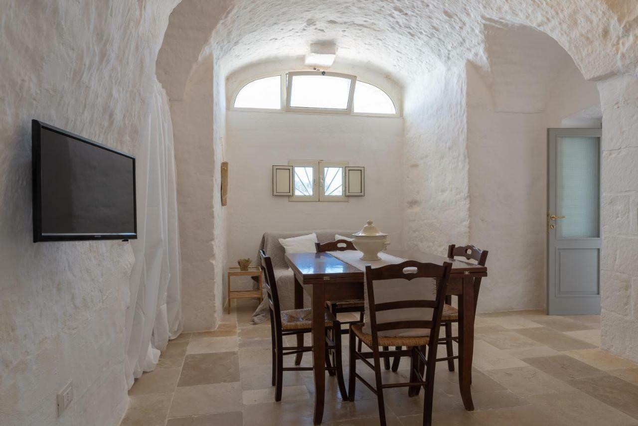 Masseria Pugliese Farm 오스투니 외부 사진